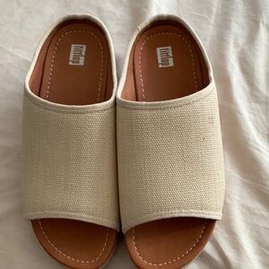 DJI Cream Slippers Minimalist Design